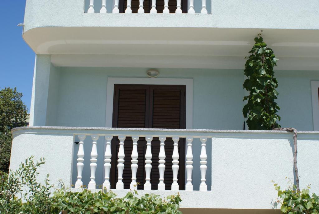 Apartments Jurjevic Petrcane Rom bilde